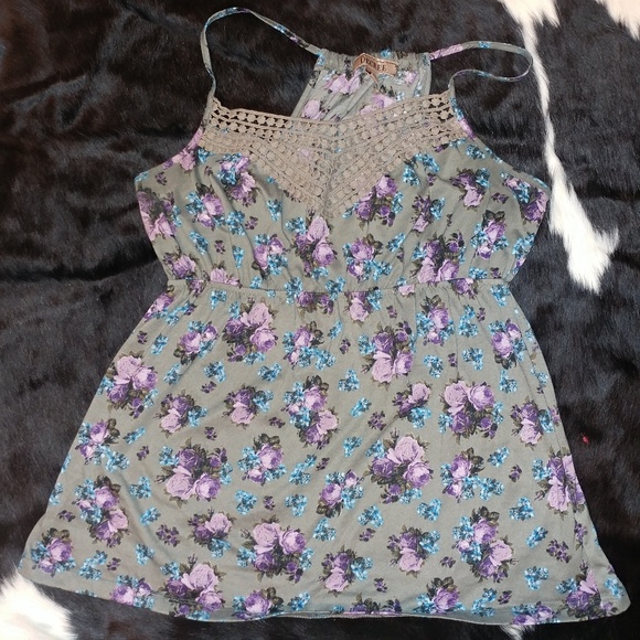 Decree • Floral Y2k Taupe Babydoll Crochet Flowy Tank Top Womens Large Juniors - Picture 2 of 9
